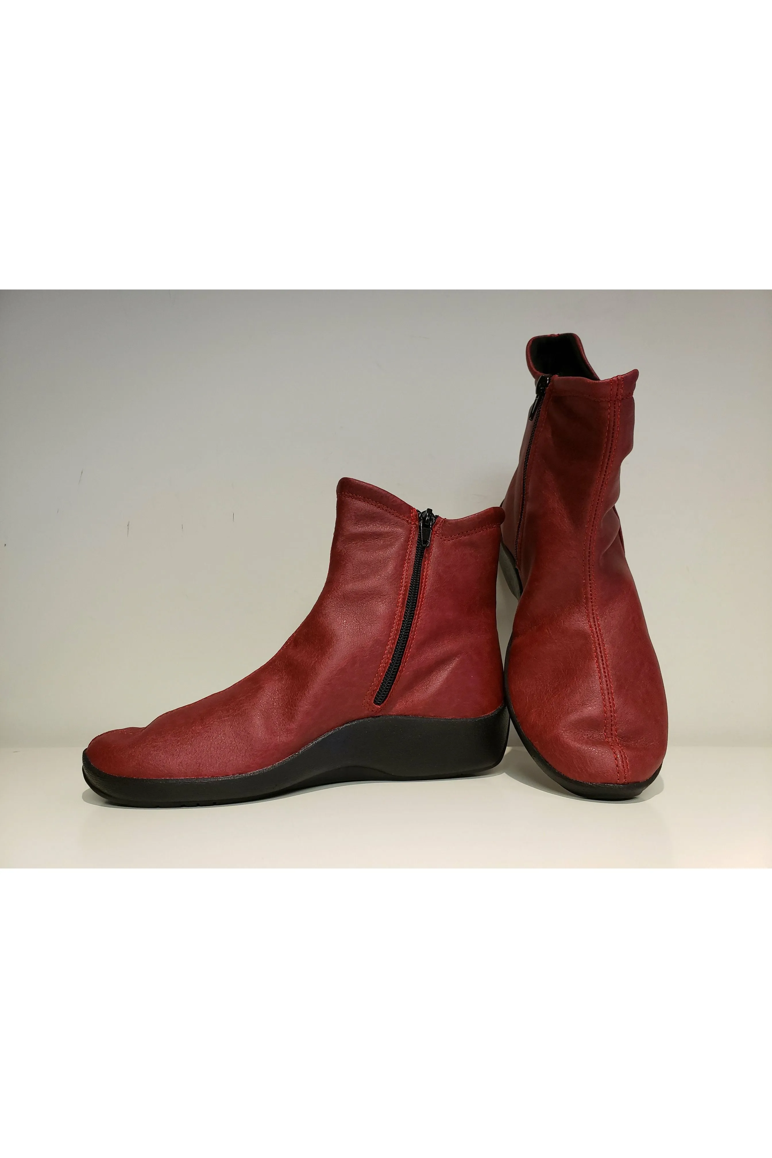 Arcopedico Ankle Boot - Style 4281-L19