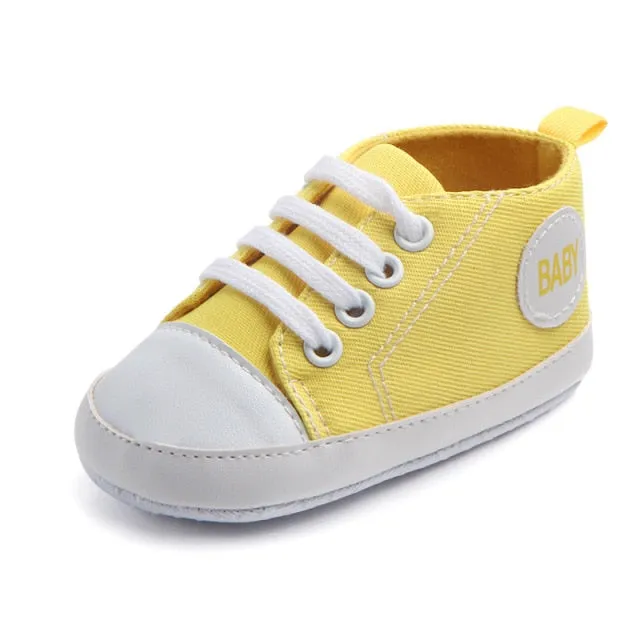 Classic Canvas Baby Sneakers (Unisex. 3 to 12M)