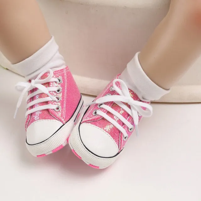 Classic Canvas Baby Sneakers (Unisex. 3 to 12M)